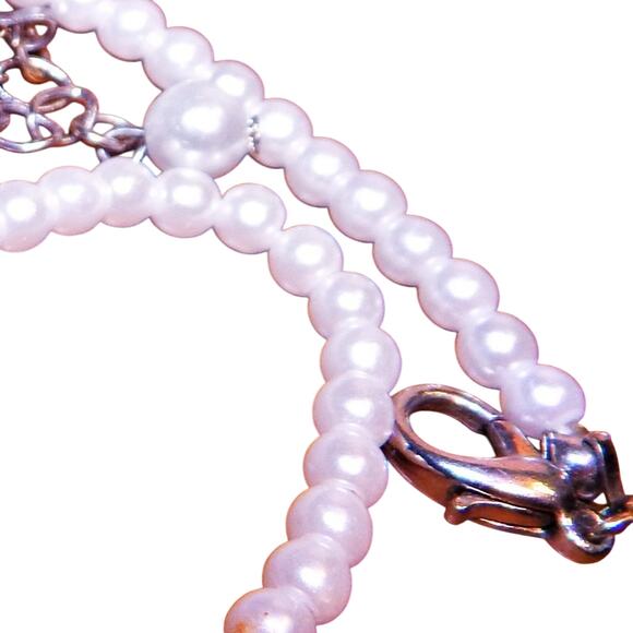 Dainty Faux Pearl W/Purple Rhinestone Flower Pendant Necklace & Earring Set - Picture 7 of 10